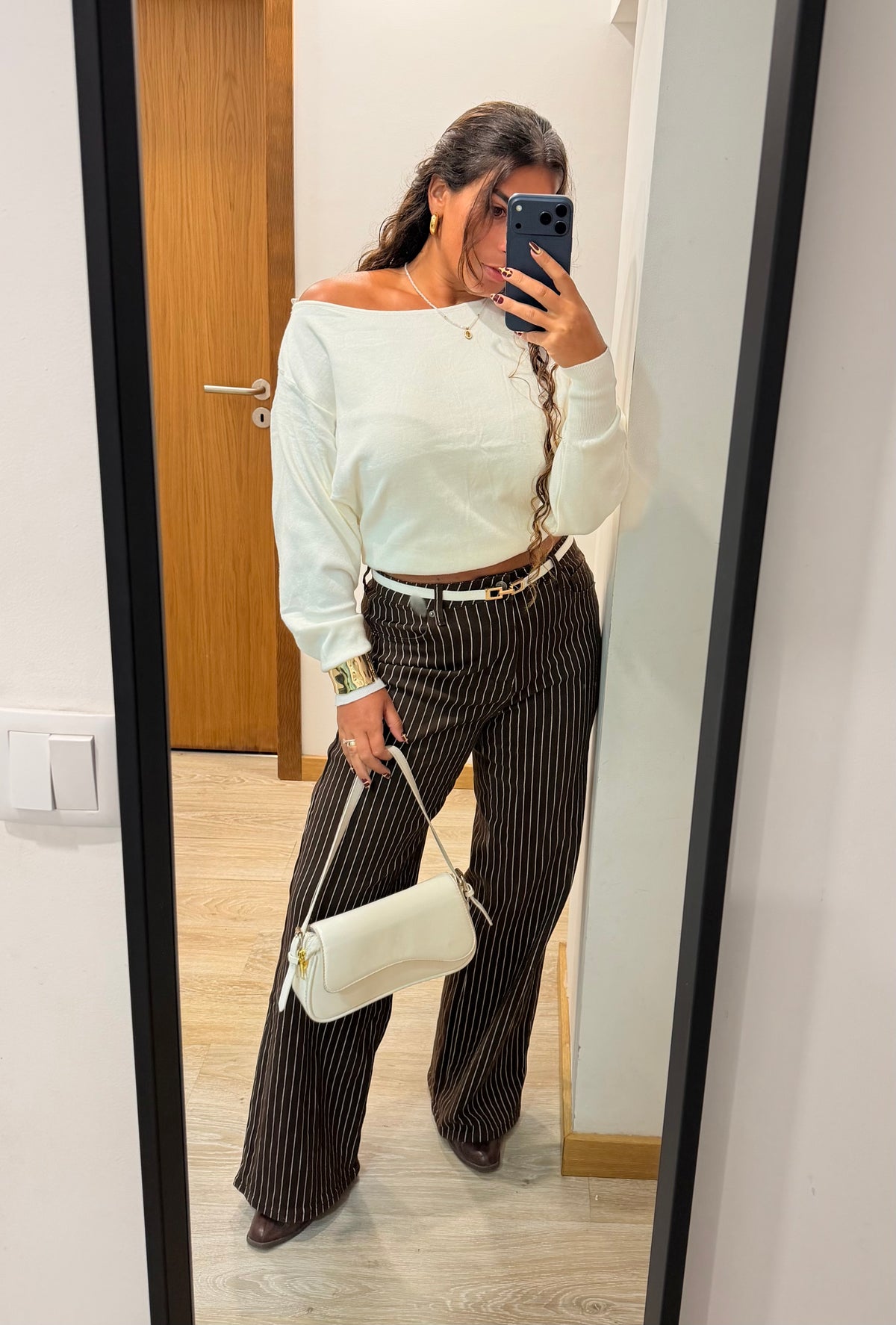 CALÇA WIDE LEG RISCAS
