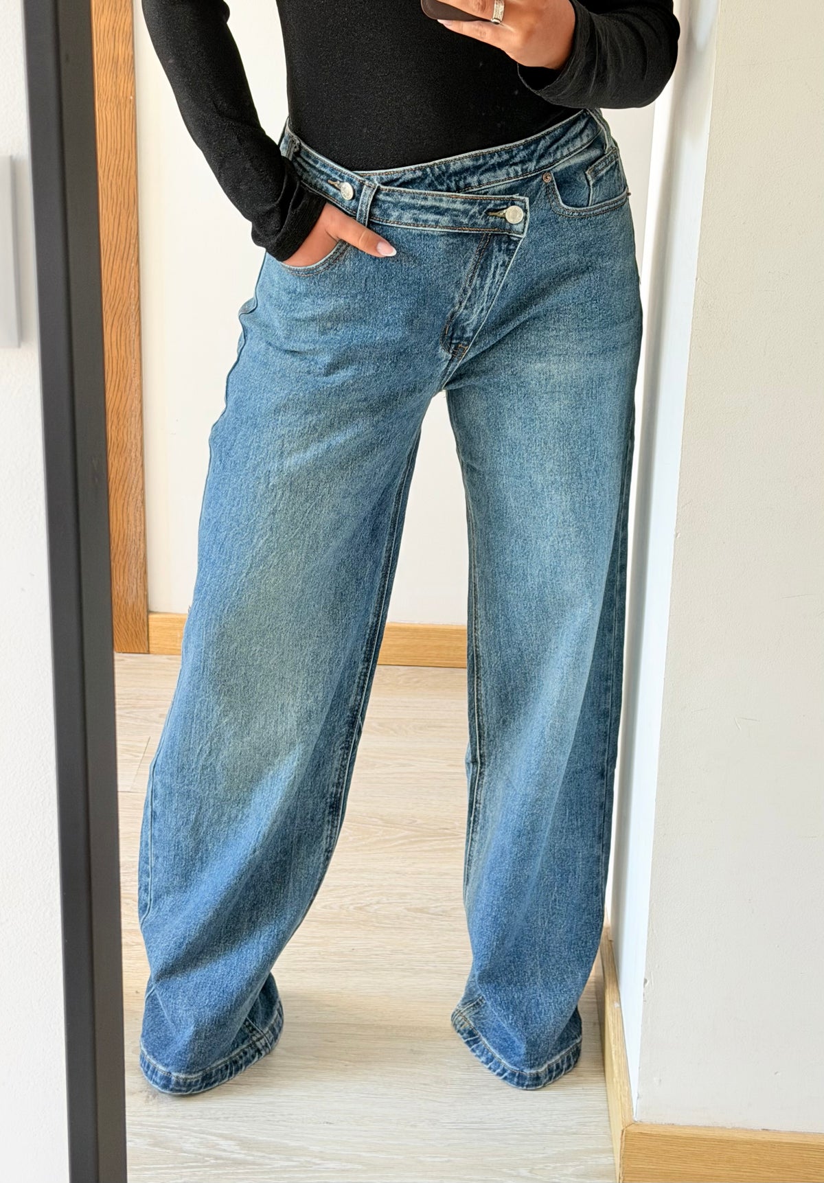 CALÇAS JEANS WIDE LEG