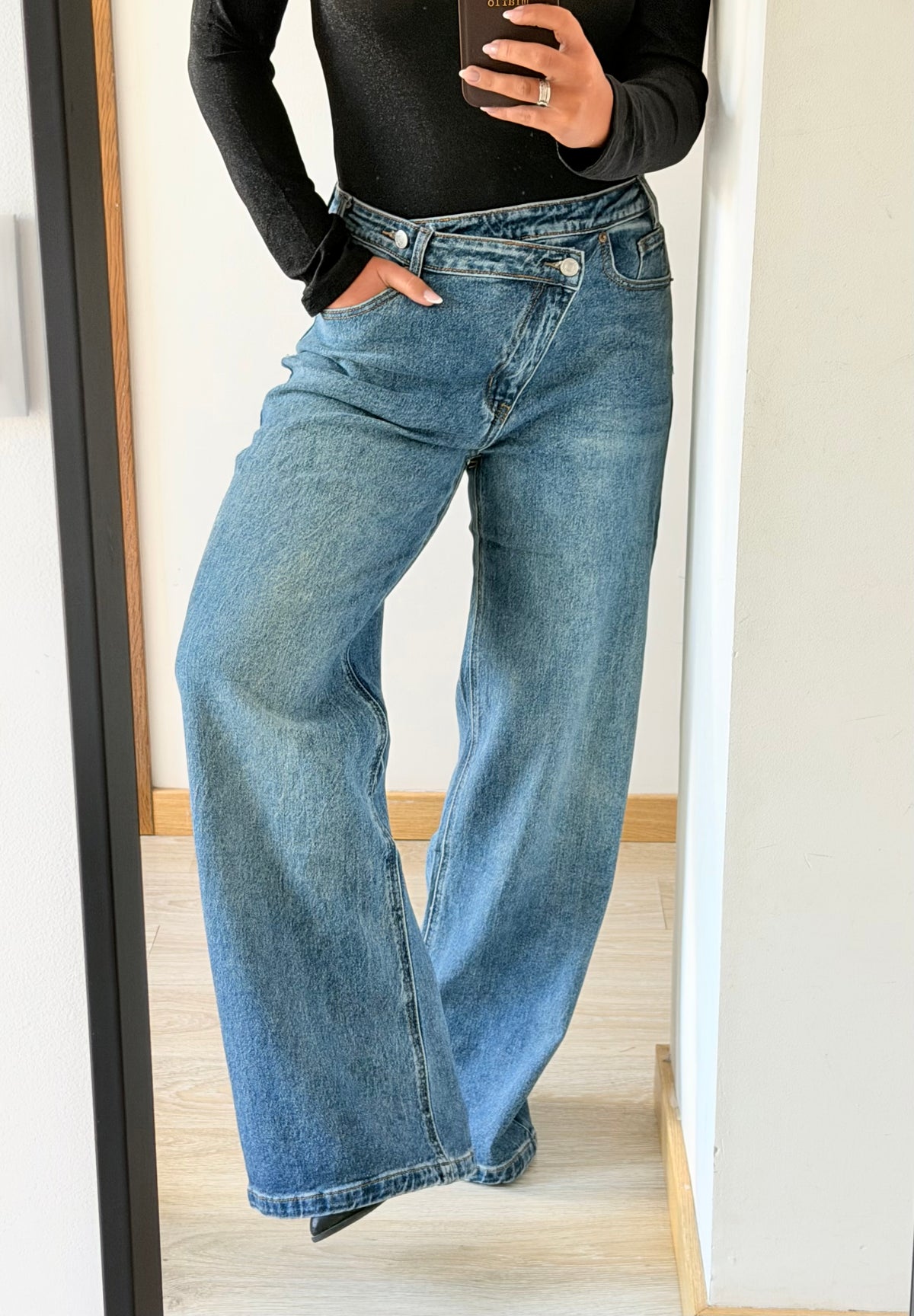 CALÇAS JEANS WIDE LEG